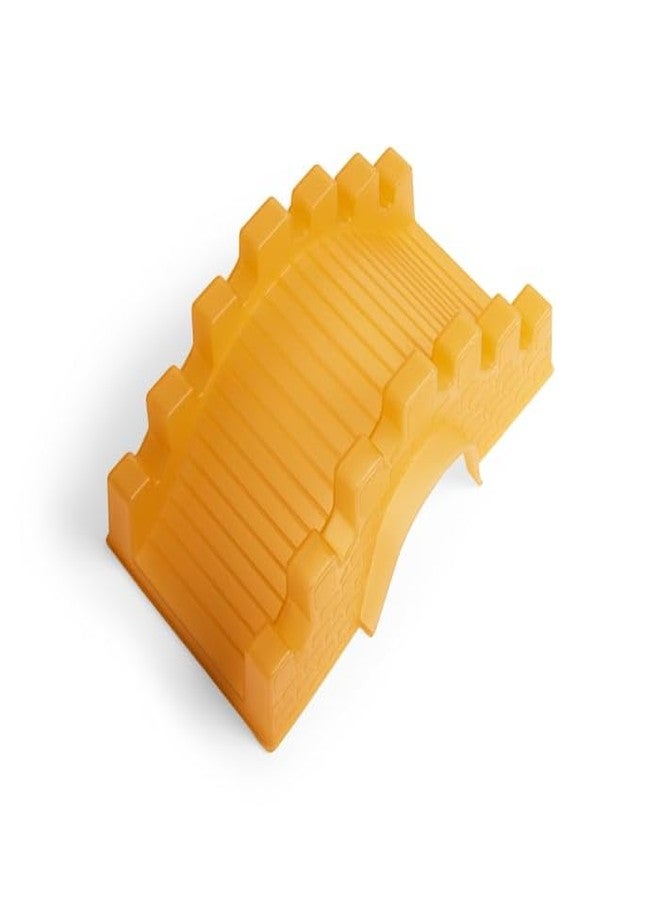 EveryYay Plastic Hide House for Small Animals Medium - Image 2